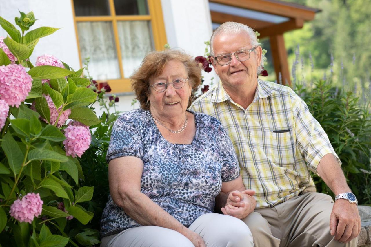 Zwergerlhof Appartement Loich Buitenkant foto